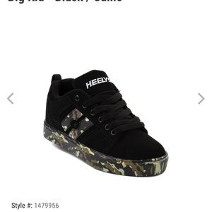 Heelys tennis shoes
